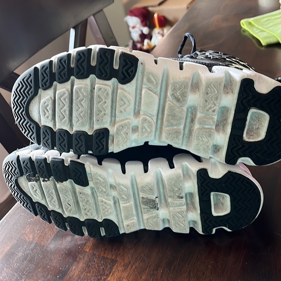 Reebok Zigtechs Basketball High Tops Mens size 6.5 Excellent Used Condition - Picture 7 of 7